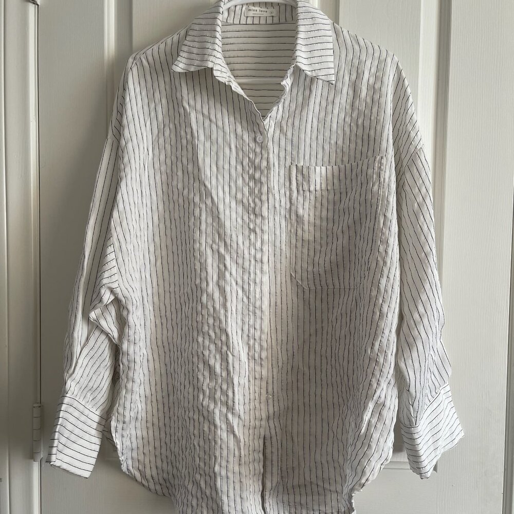 Miss Love Tunic Button Up